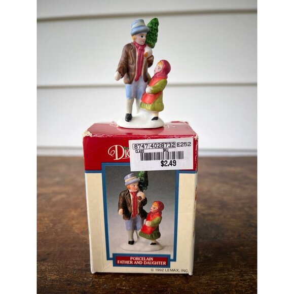Vintage Lemax 1992 Porcelain Father & Daughter Figurine Christmas Village Decor - Picture 3 of 9